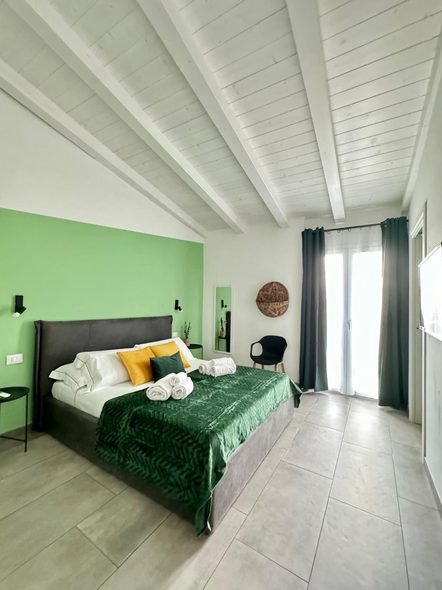 Citroom - Green City Rooms Olbia Exterior foto
