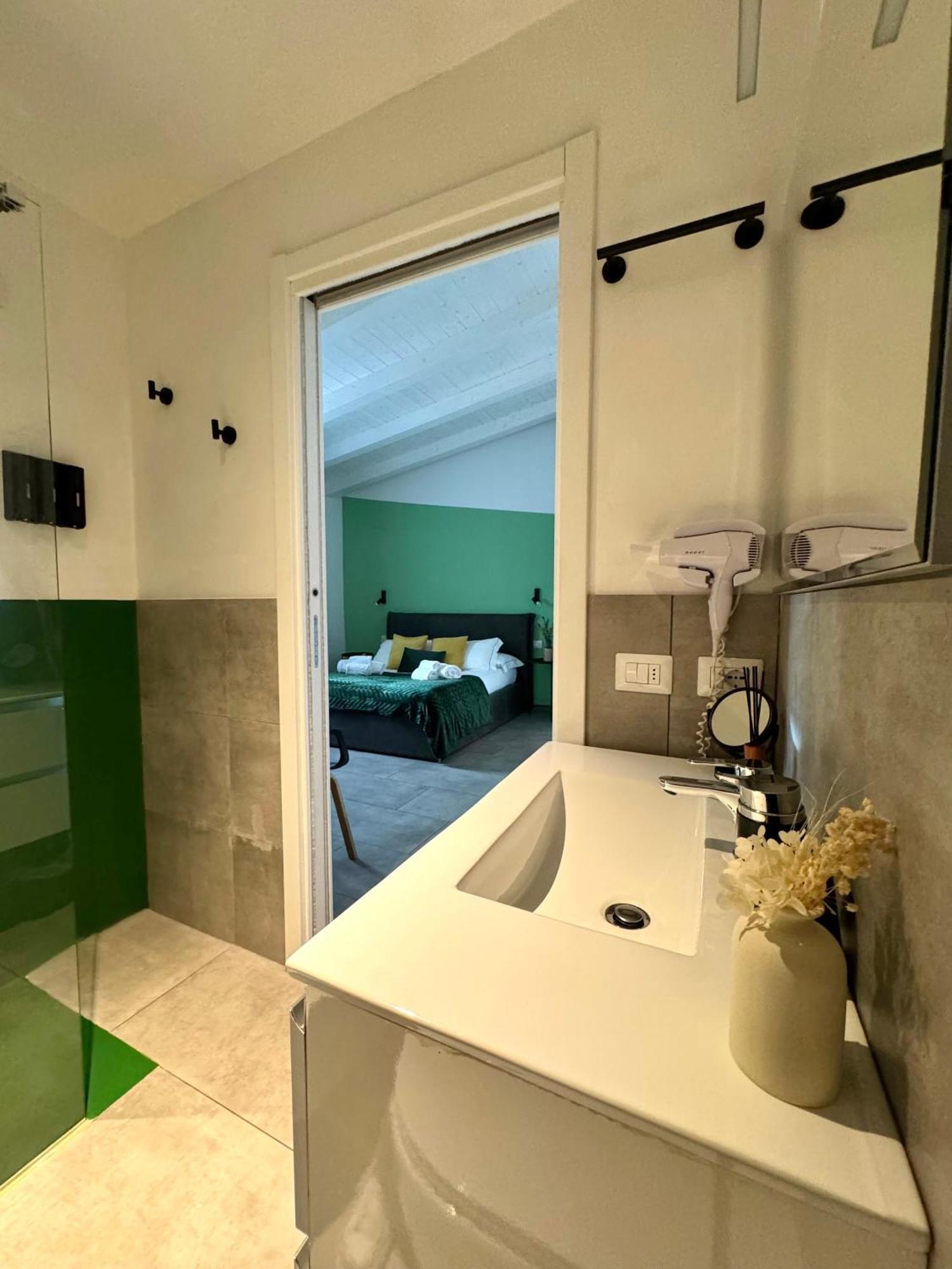 Citroom - Green City Rooms Olbia Exterior foto