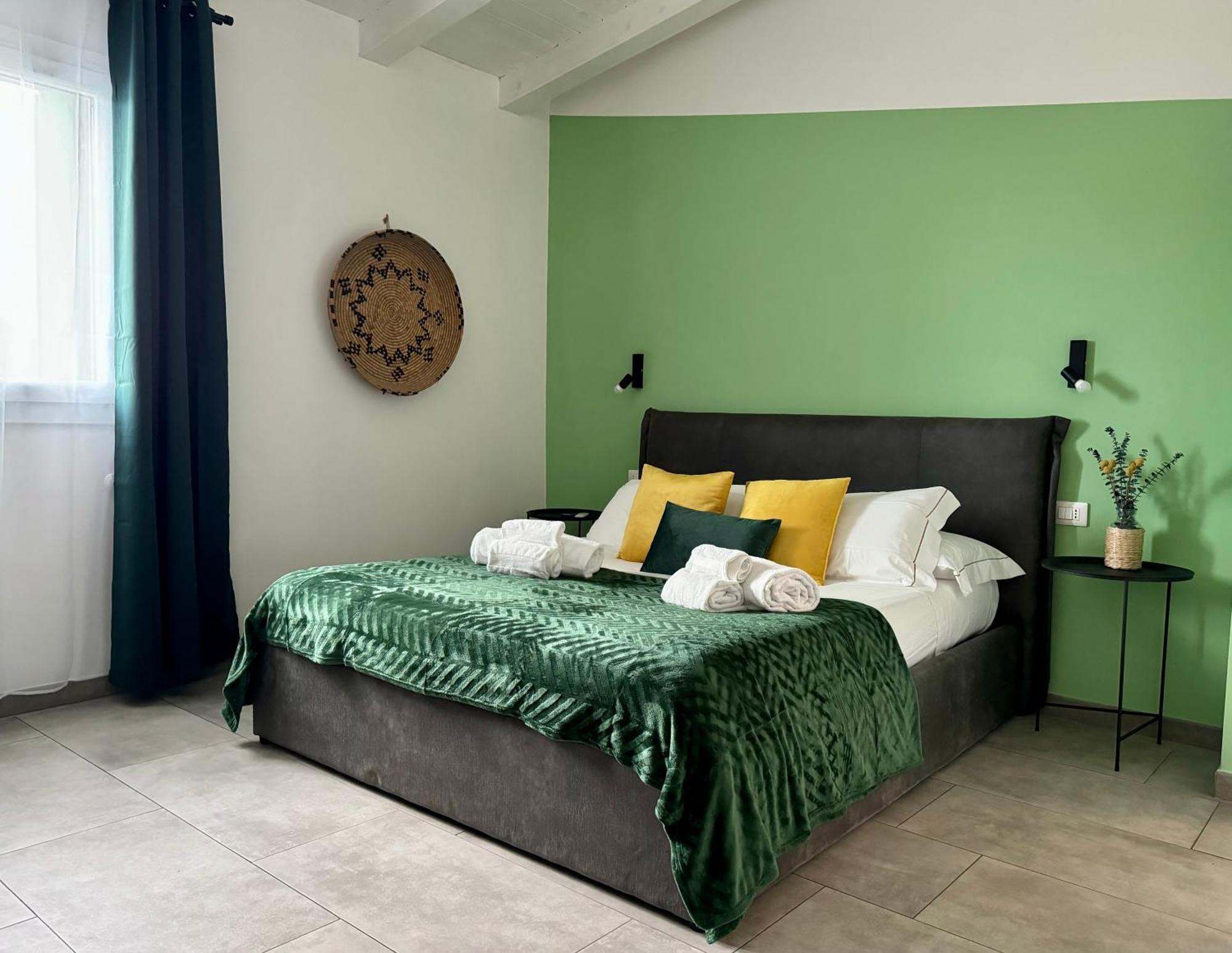 Citroom - Green City Rooms Olbia Exterior foto